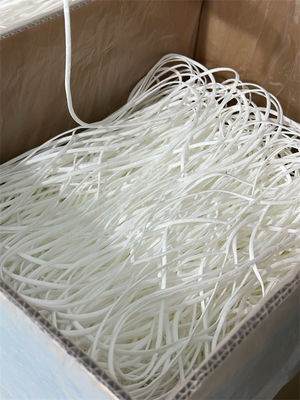 Flache elastische Schnur 2mm Earloop 3mm 3.5MM 3/16&quot; Polyester für 3ply Gesichtsmaske